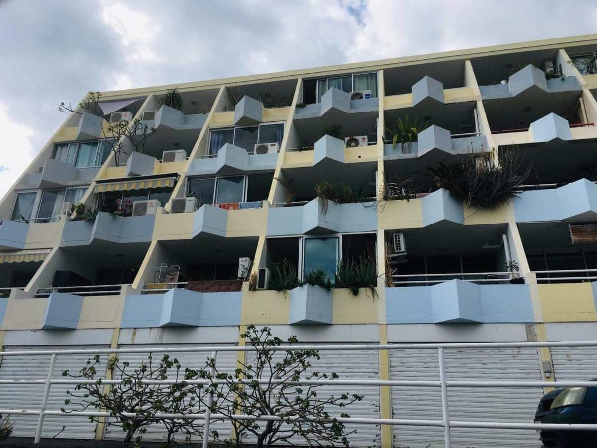 Les Franciseas Saint-Gilles-les-Bains Exterior foto